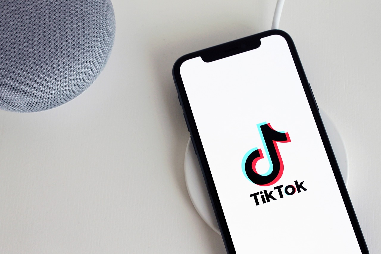 How to Make Live on TikTok Without 1000 Followers - Step by Step Guidance | KNKV Group - TikTok