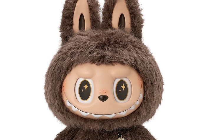 Labubu Craze Explained: 5 Ways Influencers Spark a Viral Trend - KNKV Group