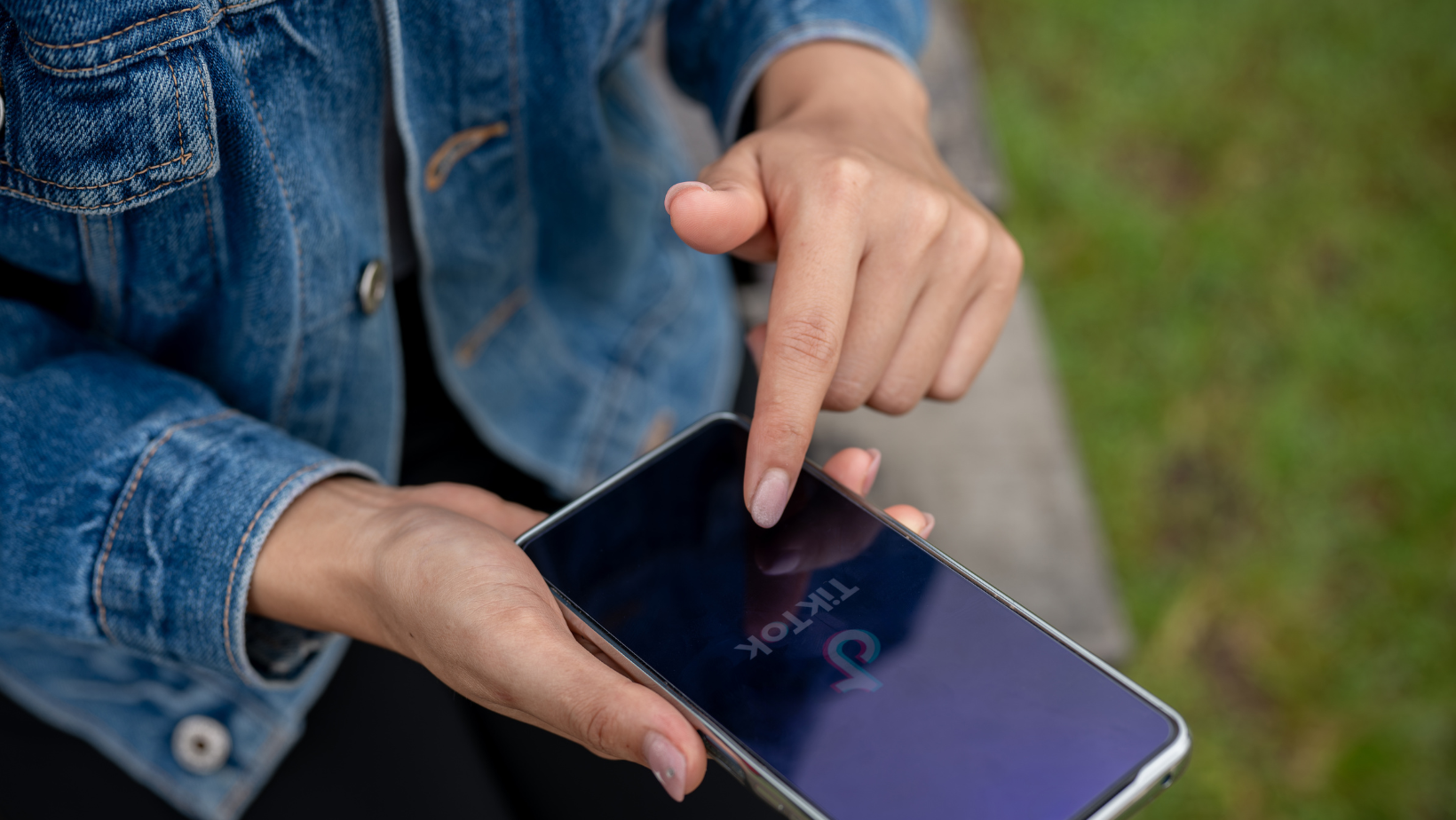 3 Second Rule TikTok The Secret to Keeping Viewers Hooked - KNKV Group