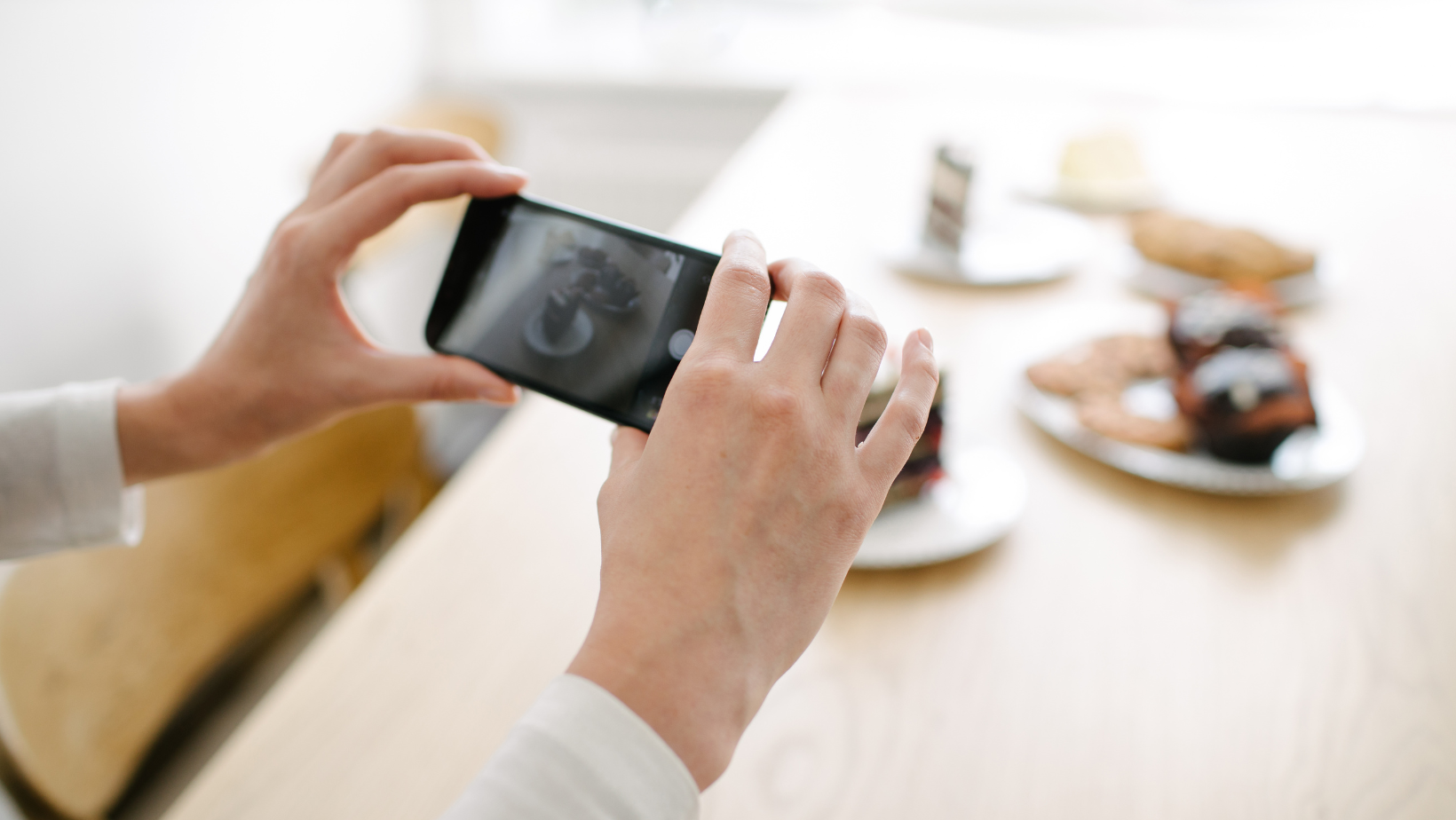 Short Form Content Vs Long Form Content: Top Tips & Strategy - KNKV Group